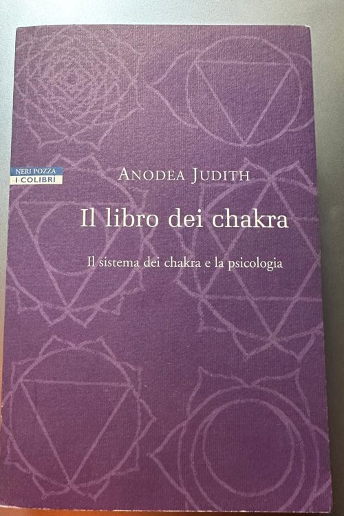 Immagine WhatsApp 2025-10-24 ore 19.00.33_ed85e86a Il libro dei chakra